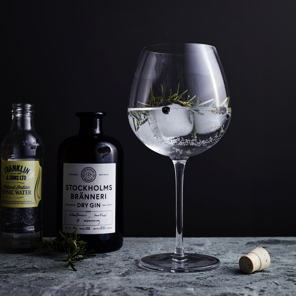 Stockholms Bränneri gin med glas